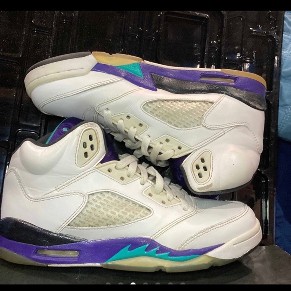 Jordan retro 5 grape - Picture 2 of 6